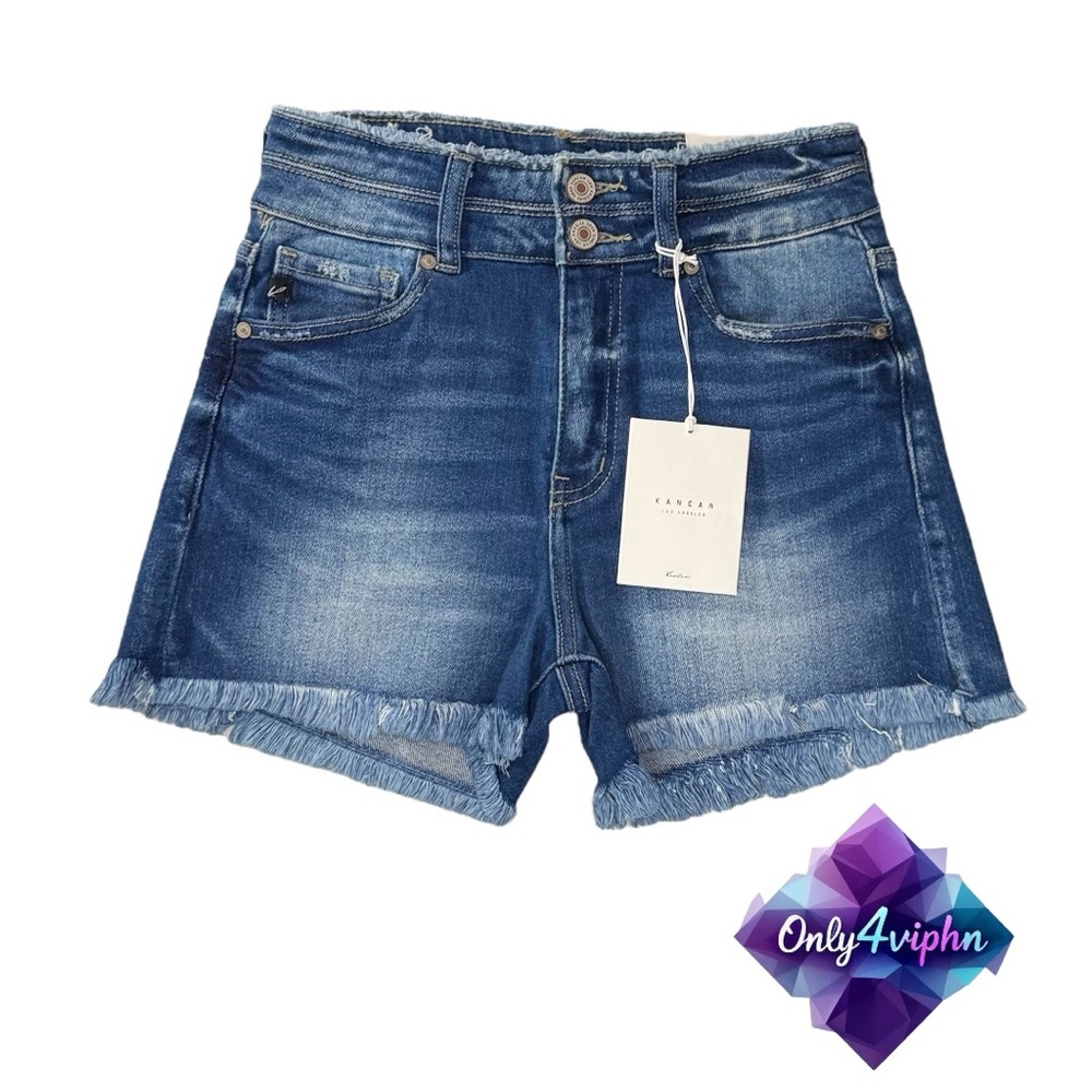 NWT Kan Can Women's High-Rise Blue
Jean Shorts Sz M
Frayed Hems & Waist
